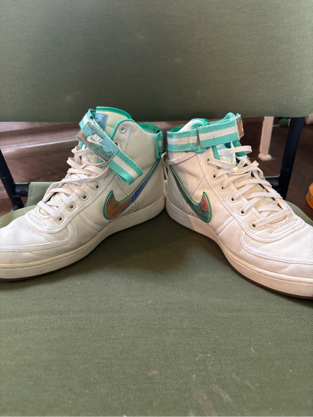 Nike High-Top Vandals in Sail